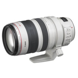 EF 28-300mm f/3.5-5.6L IS USM, Diameter 77mm to suit Lens Hood EW-83G